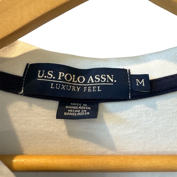 U.S. Polo Assn. Men's Polo Luxury Feel Shirt - Size M - White Embroidered Logo - Picture 2 of 4